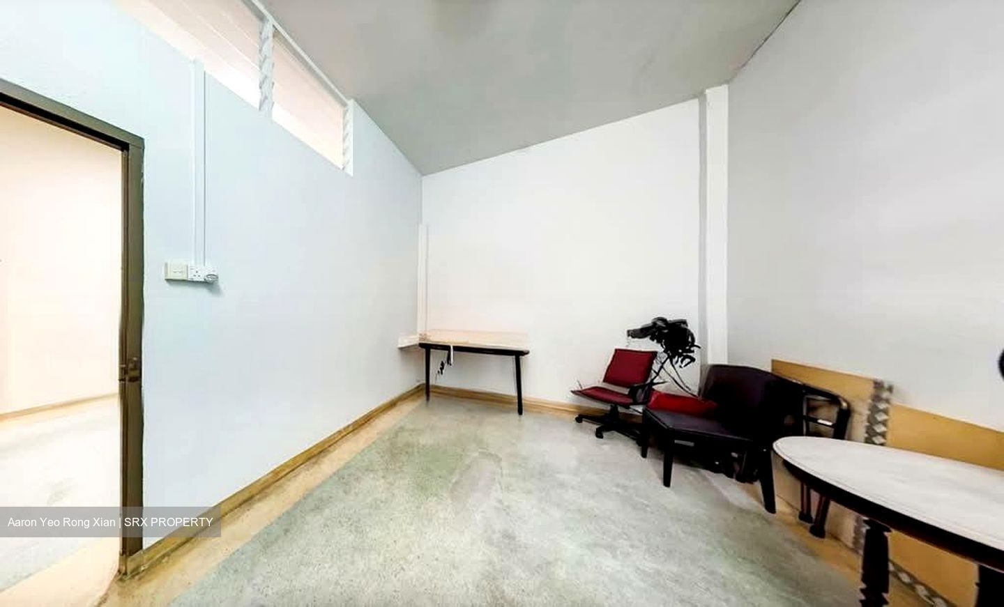 Tembeling Road (D15), Terrace #535135151